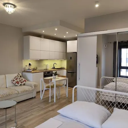 Apartamento Sweet Vis-a-vis Medicover And Paley Institute Varsóvia